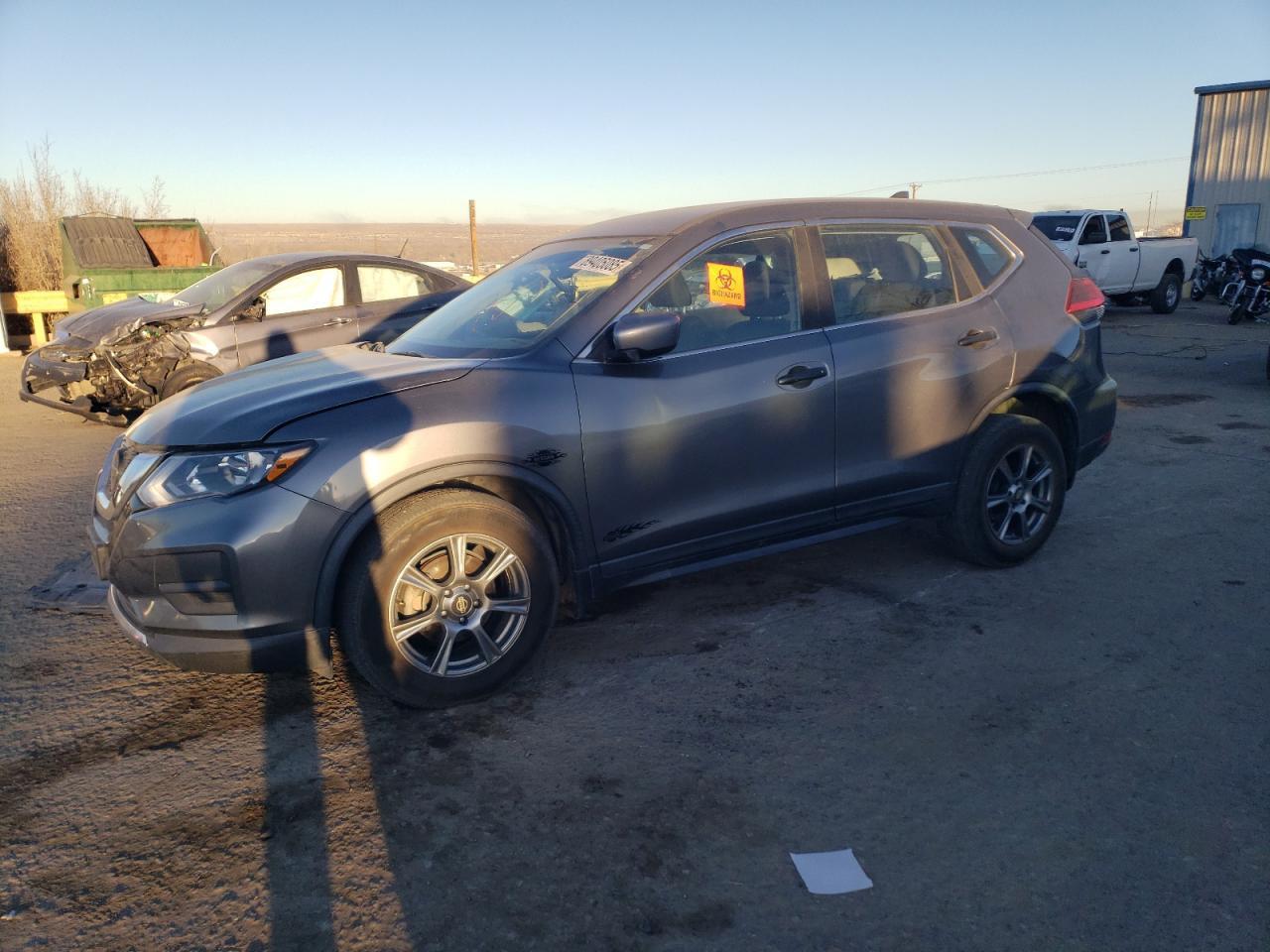2018 NISSAN ROGUE S