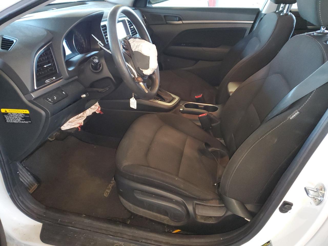 2018 HYUNDAI ELANTRA SE - Фото 7