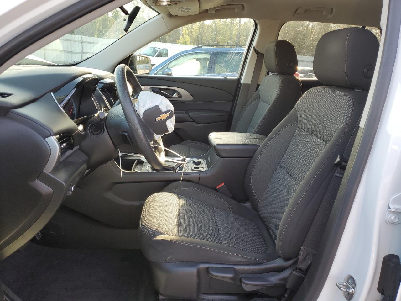 2021 CHEVROLET TRAVERSE L - Фото 7