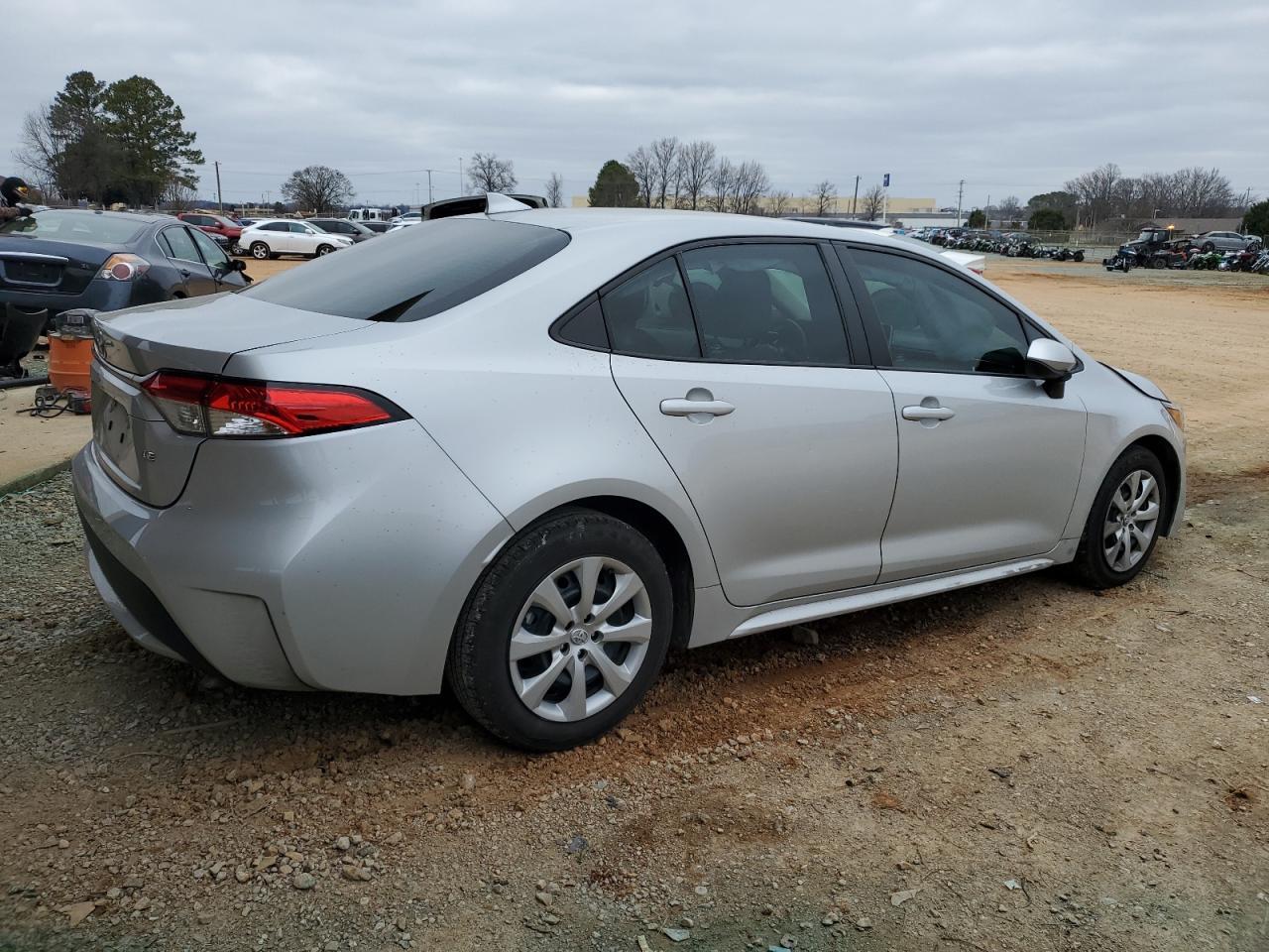 2020 TOYOTA COROLLA LE - Фото 3