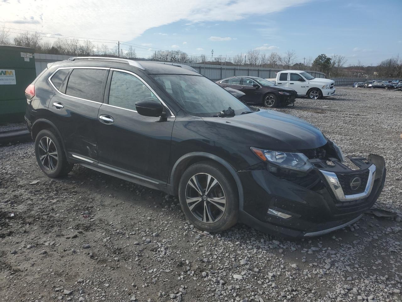 2018 NISSAN ROGUE S - Фото 4