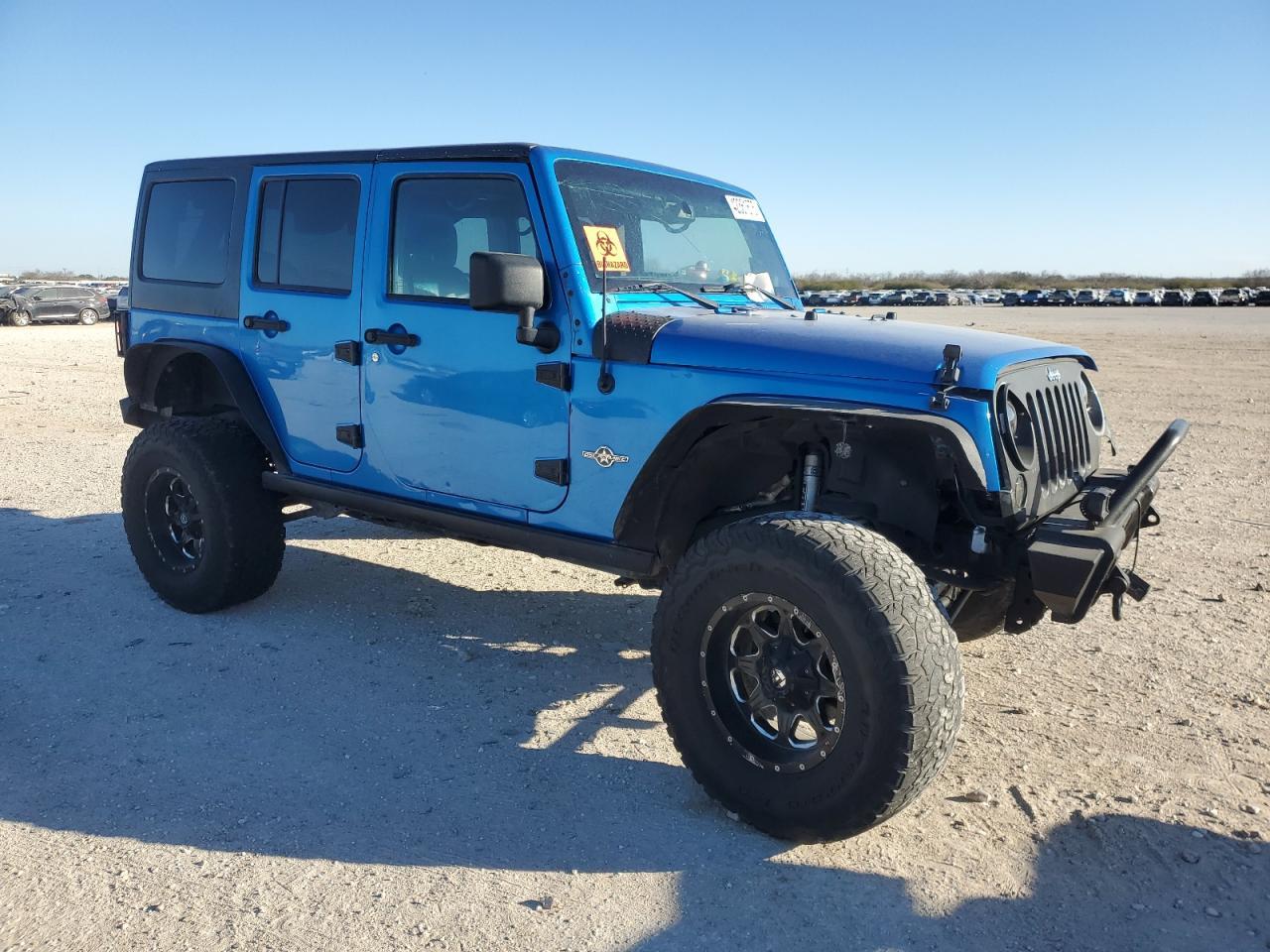 2014 JEEP WRANGLER U - Image 4