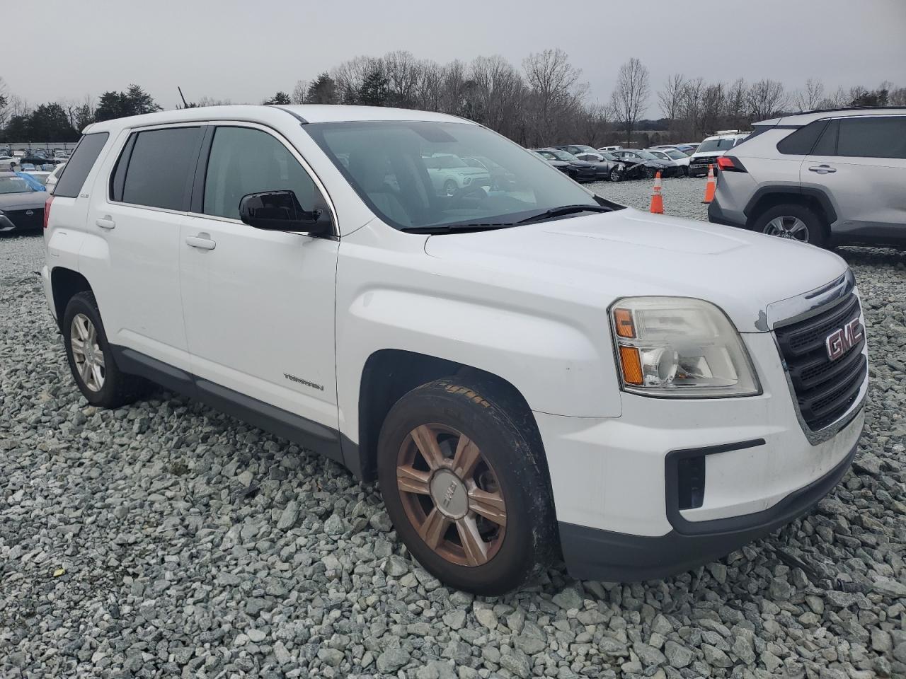 2016 GMC TERRAIN SL - Image 4
