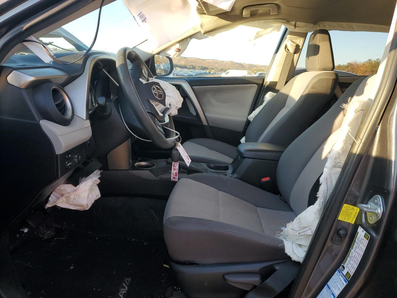 2015 TOYOTA RAV4 LE - Image 7
