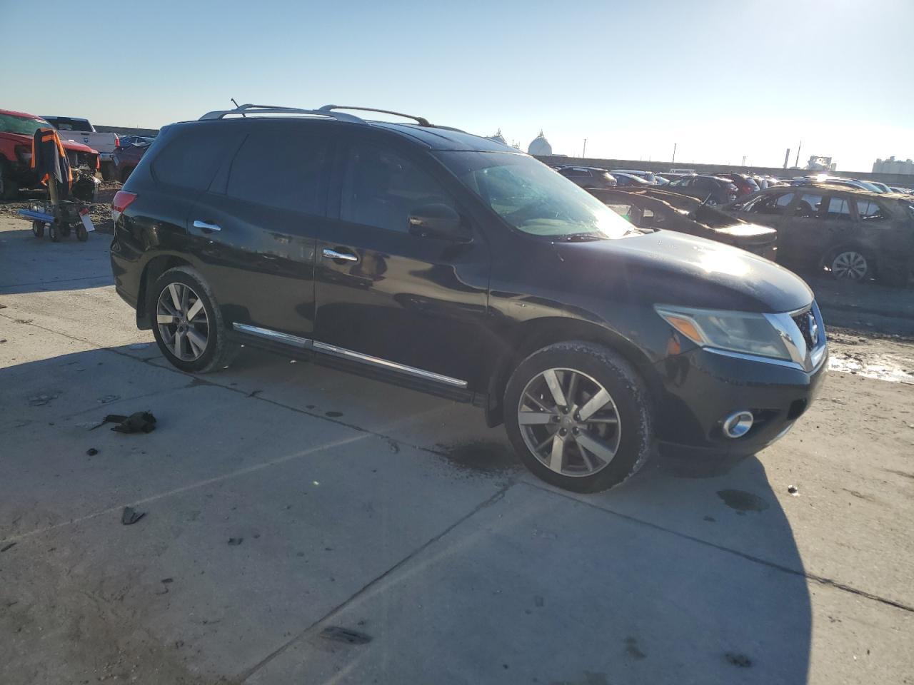2013 NISSAN PATHFINDER - Image 4