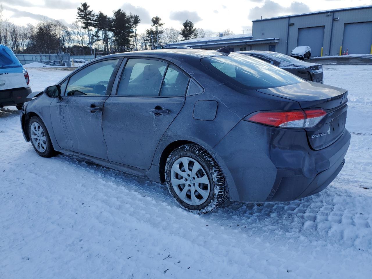 2020 TOYOTA COROLLA LE - Фото 2