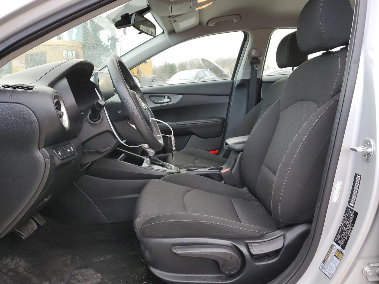 2021 KIA FORTE FE - Image 7