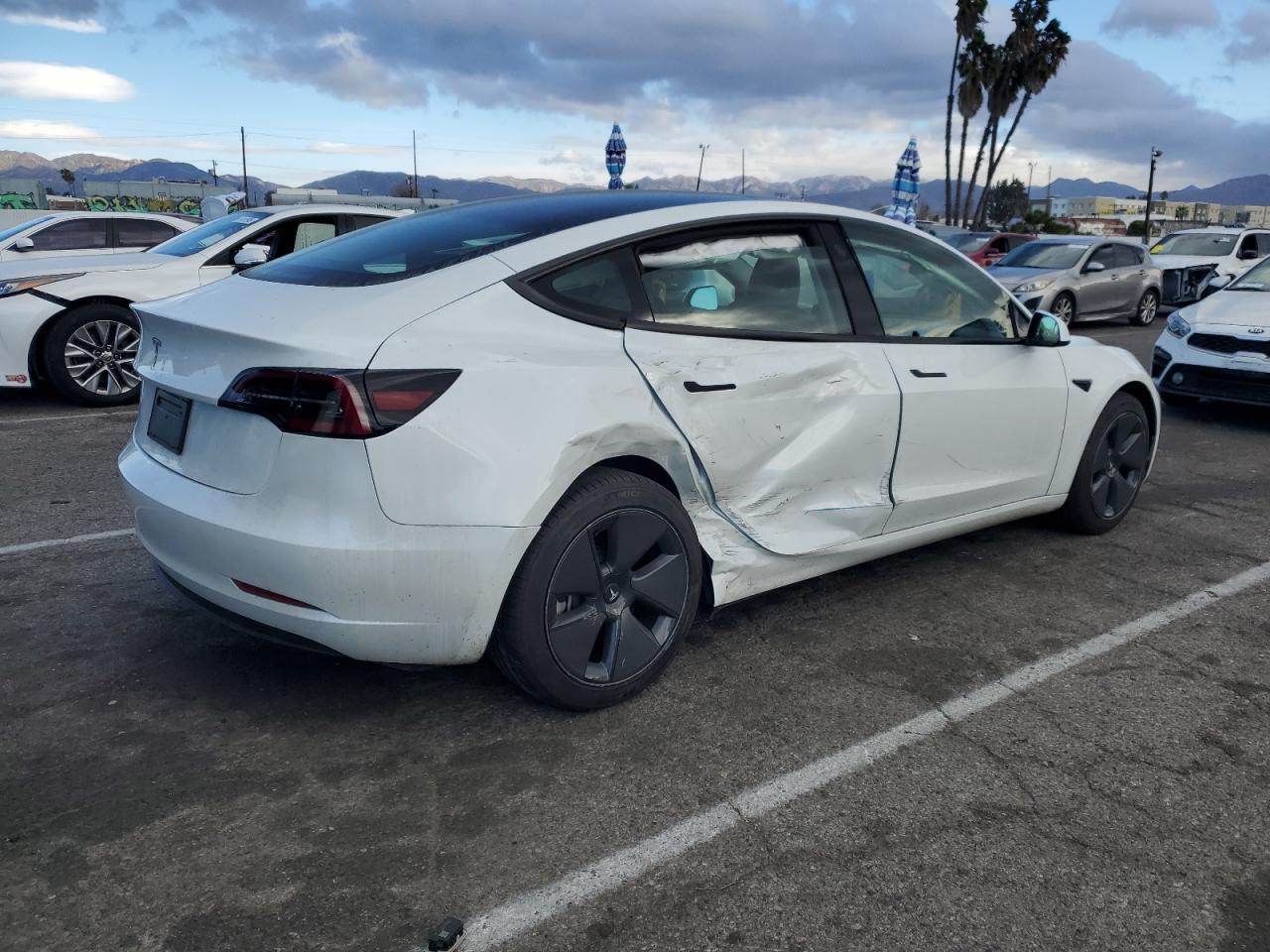 2023 TESLA MODEL 3 - Image 3
