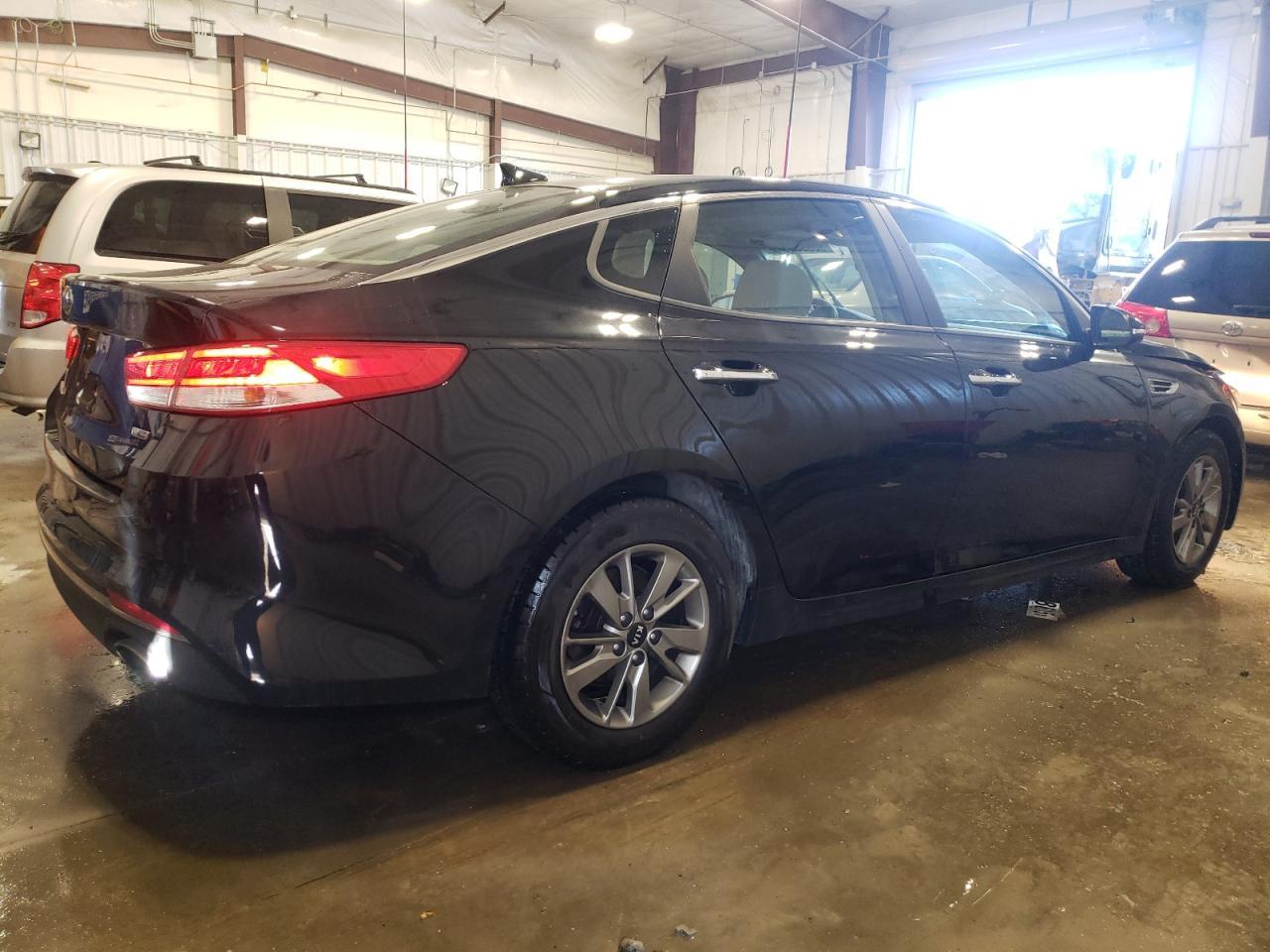2016 KIA OPTIMA LX - Фото 3
