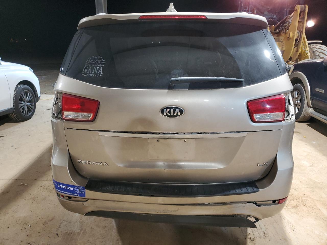 2016 KIA SEDONA LX - Фото 6