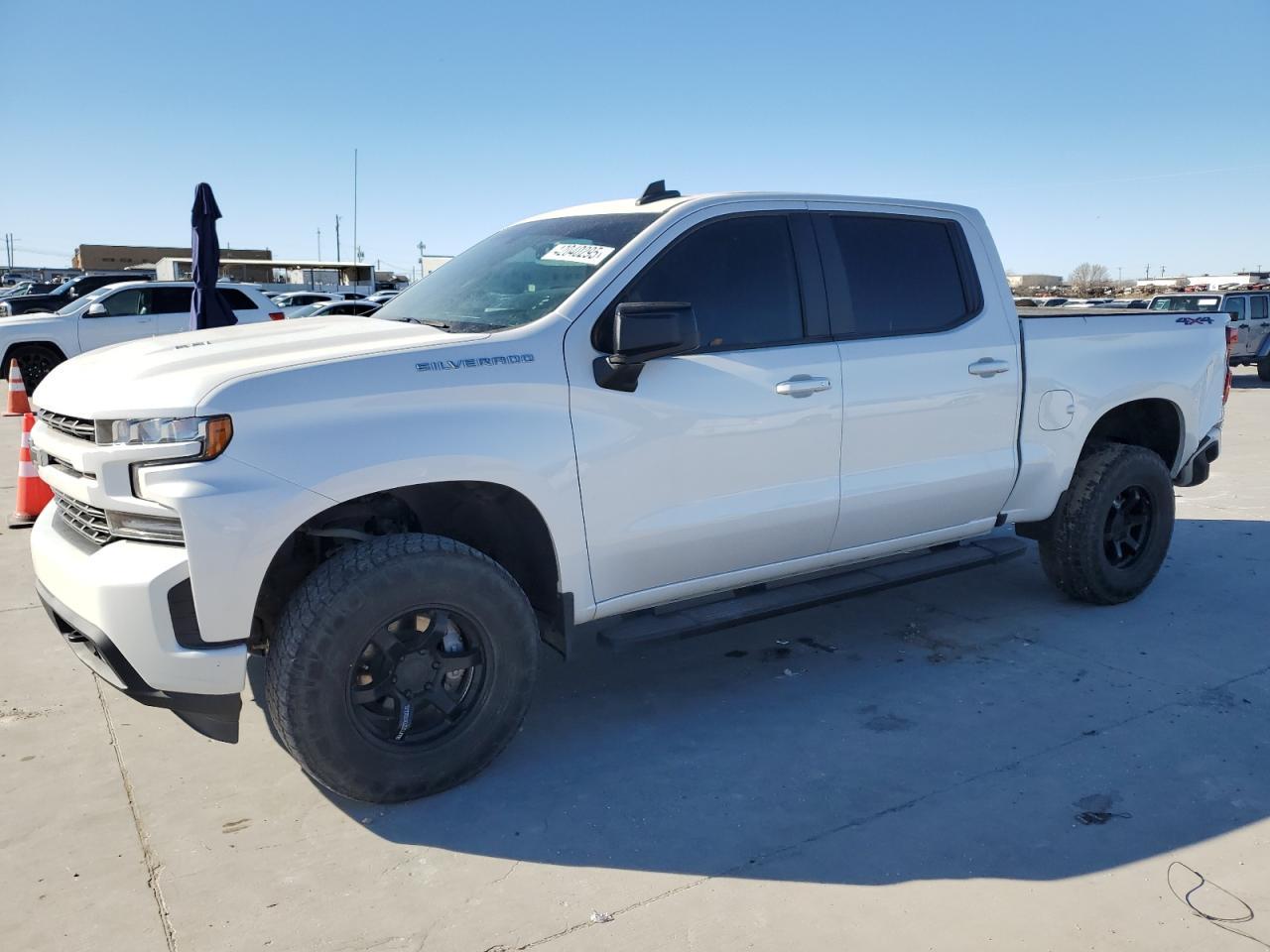 2020 CHEVROLET SILVERADO car image