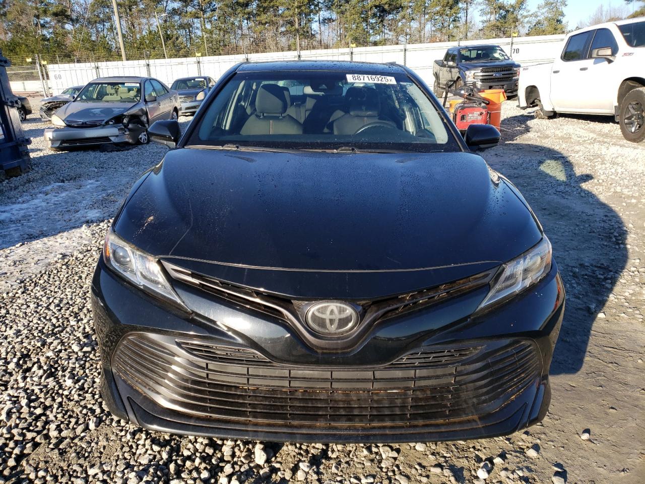 2018 TOYOTA CAMRY L - Фото 5
