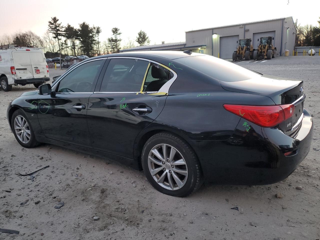 2014 INFINITI Q50 BASE - Image 2