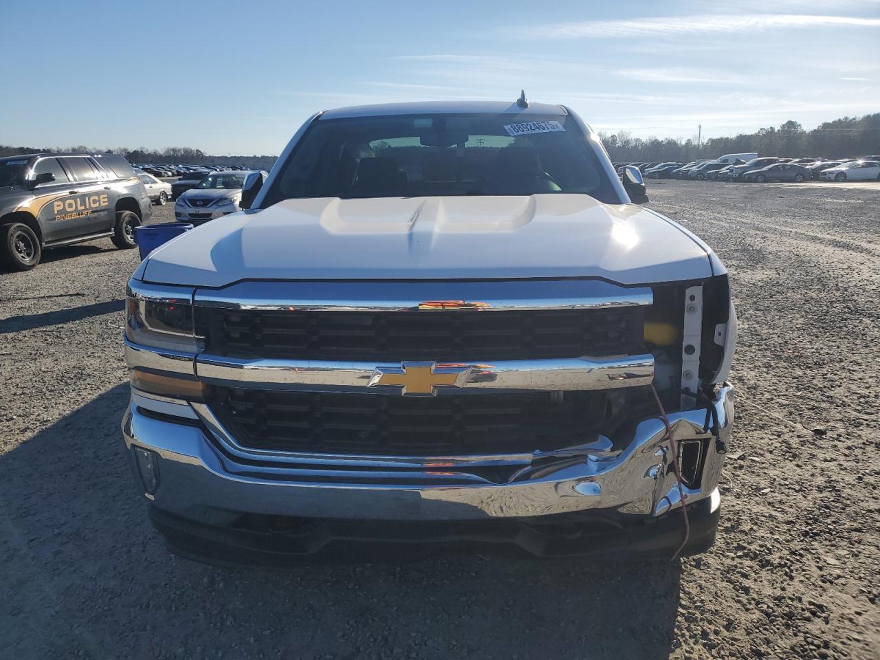 2017 CHEVROLET SILVERADO - Image 5