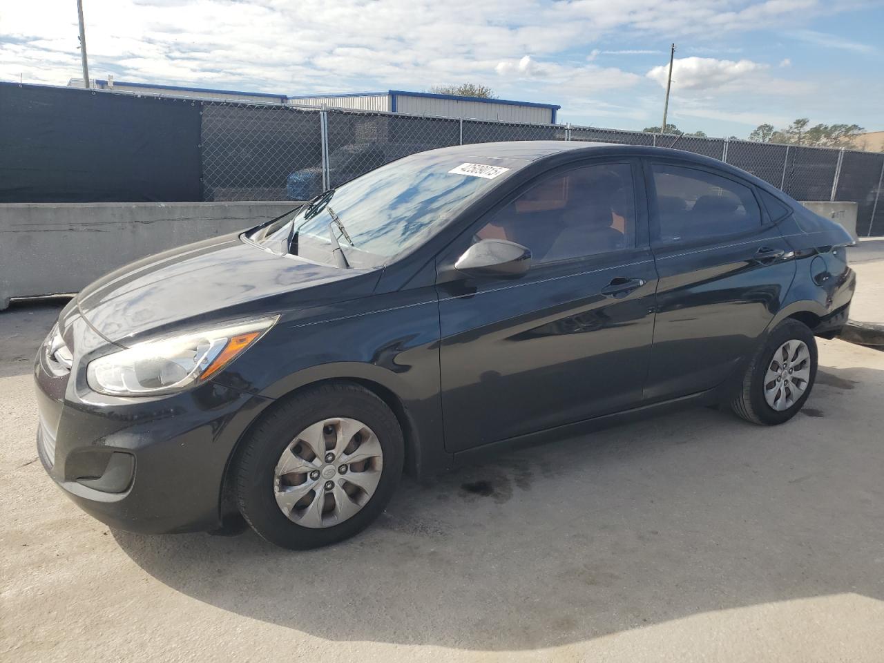 2016 HYUNDAI ACCENT SE