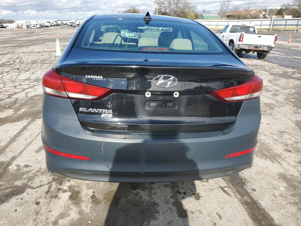 2017 HYUNDAI ELANTRA SE - Image 6