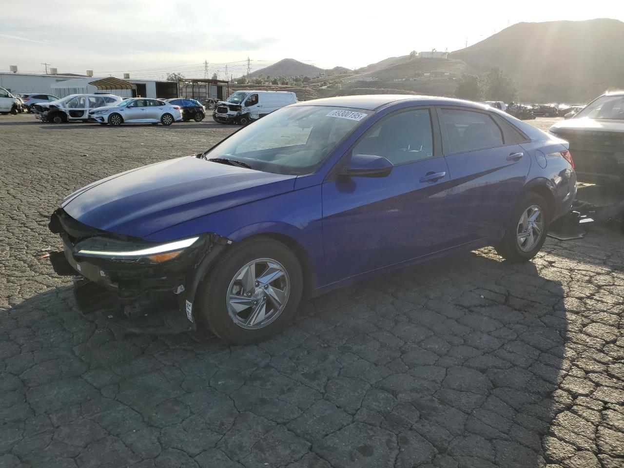 2024 HYUNDAI ELANTRA SE