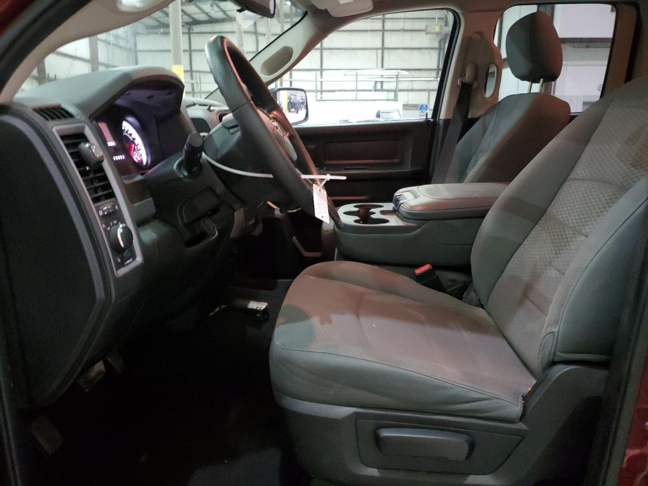 2014 RAM 1500 ST - Фото 7