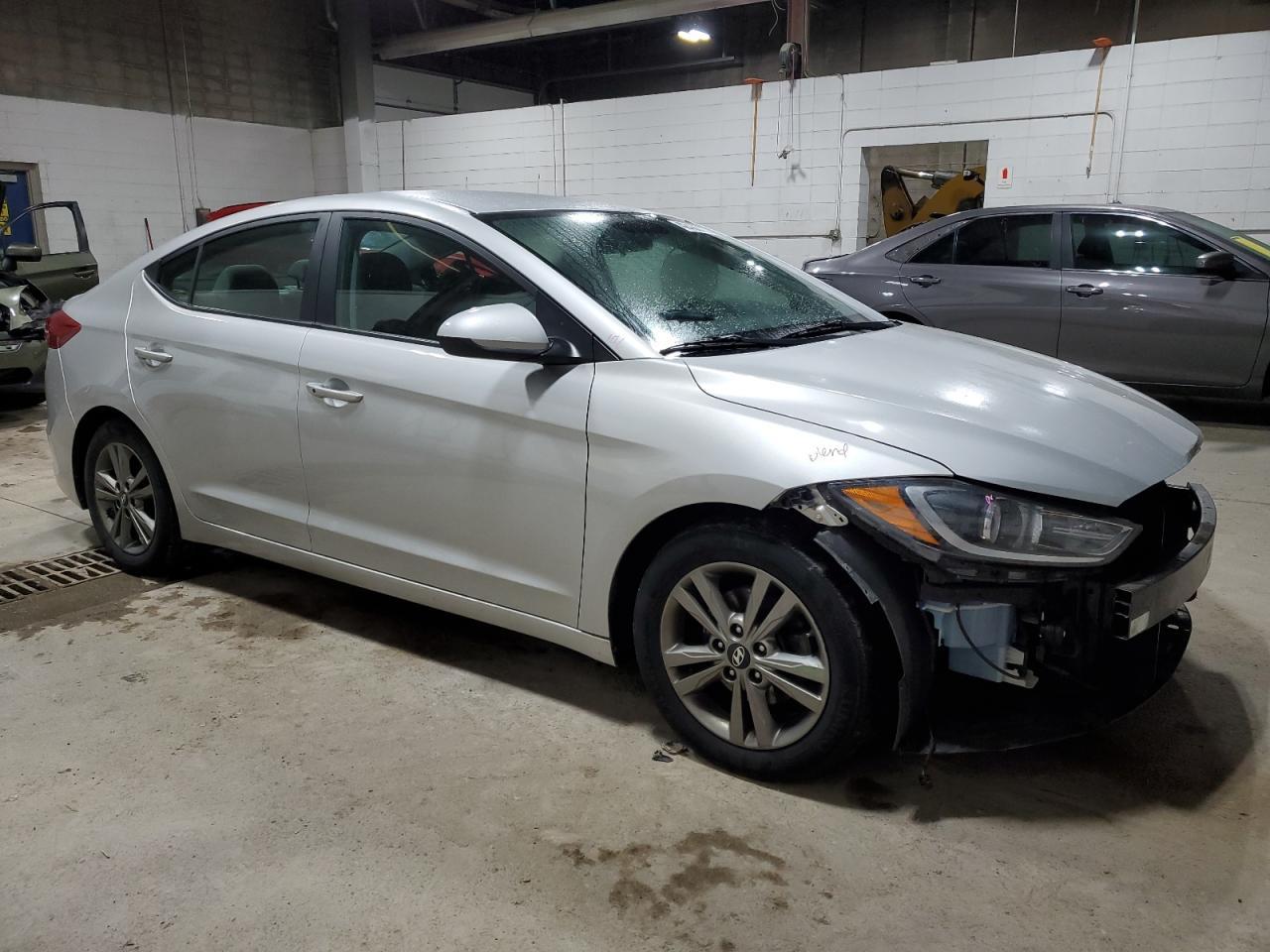 2017 HYUNDAI ELANTRA SE - Image 4
