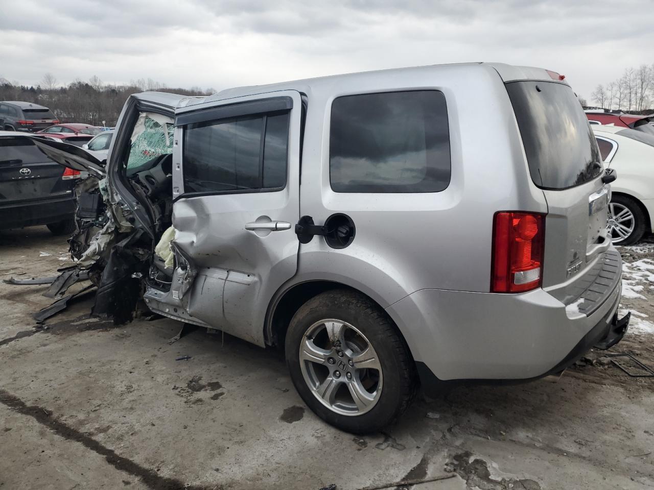 2015 HONDA PILOT EXL - Image 2