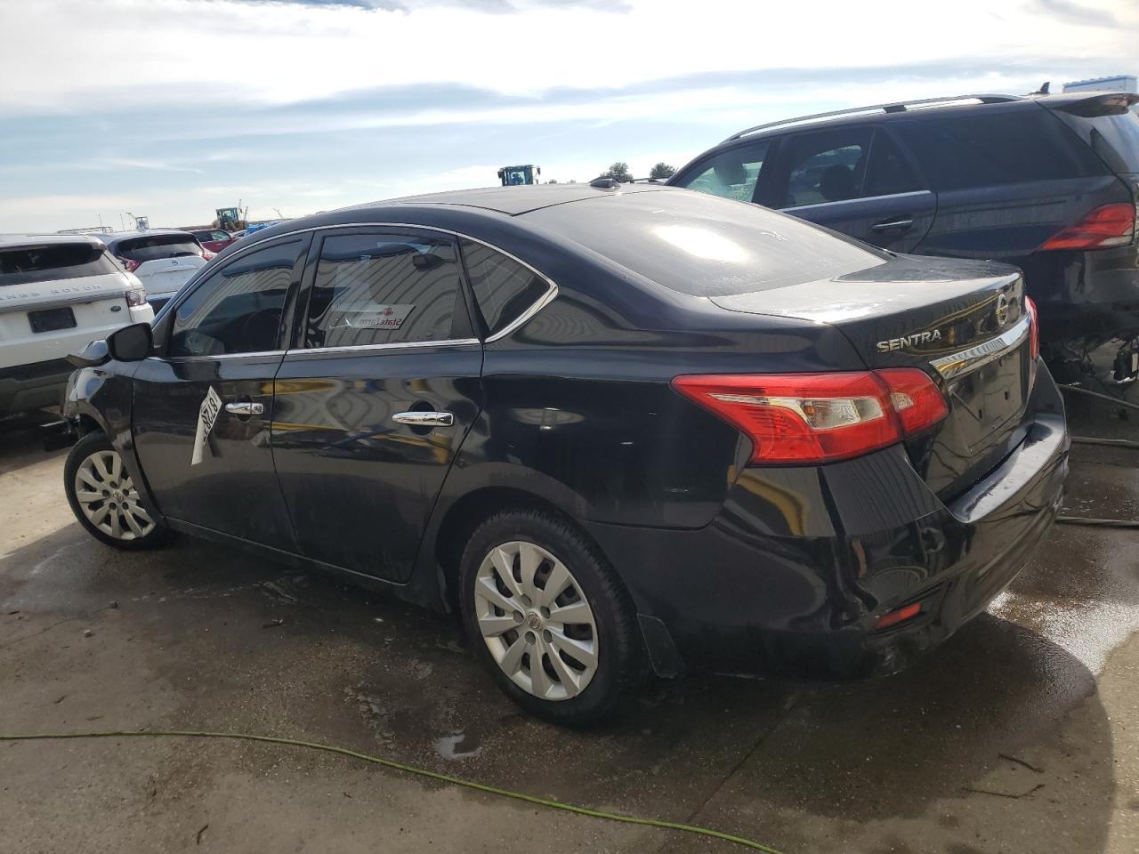 2017 NISSAN SENTRA S - Фото 2
