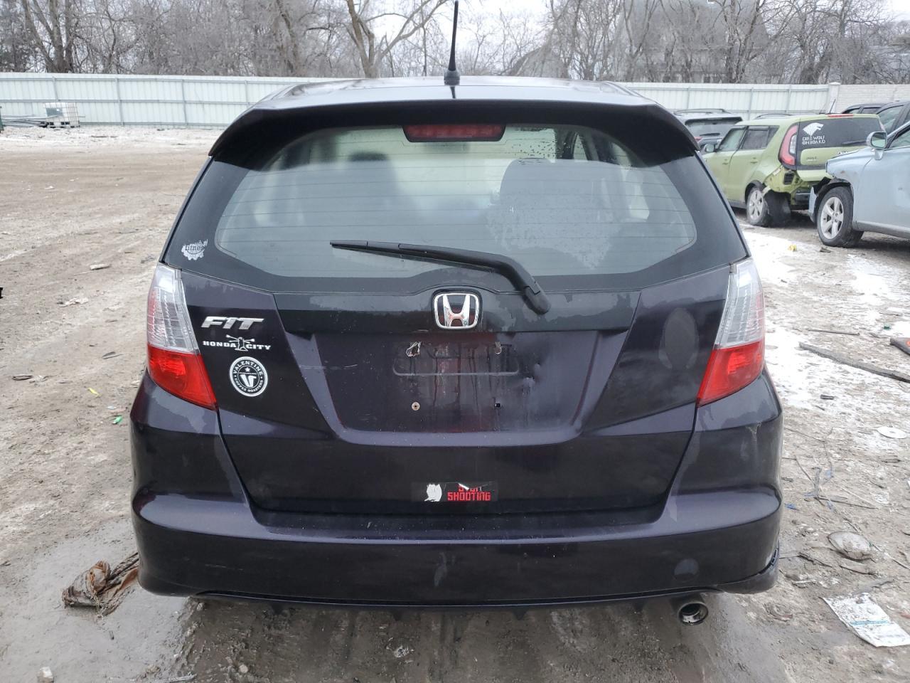 2013 HONDA FIT SPORT - Image 6