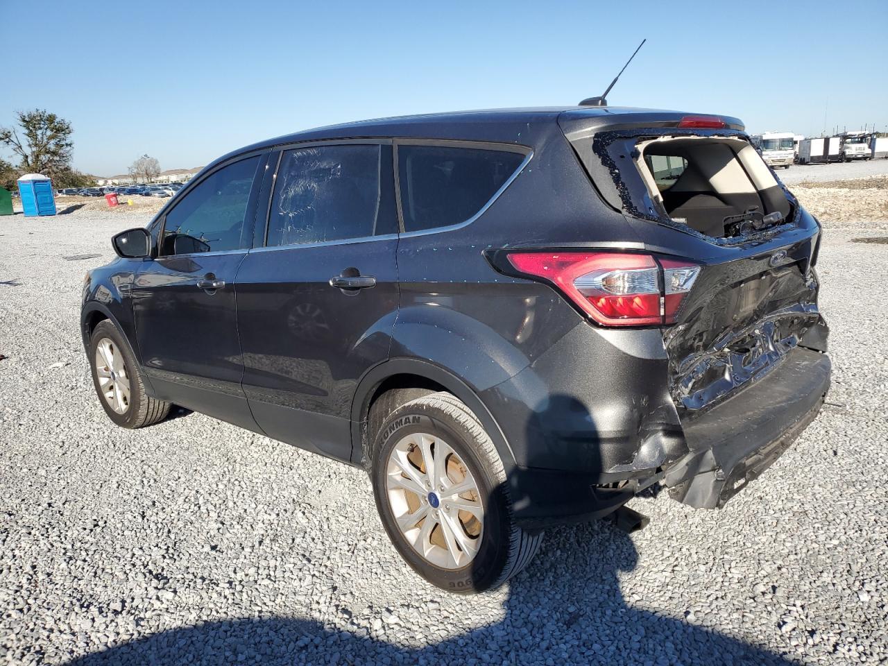 2017 FORD ESCAPE SE - Фото 2