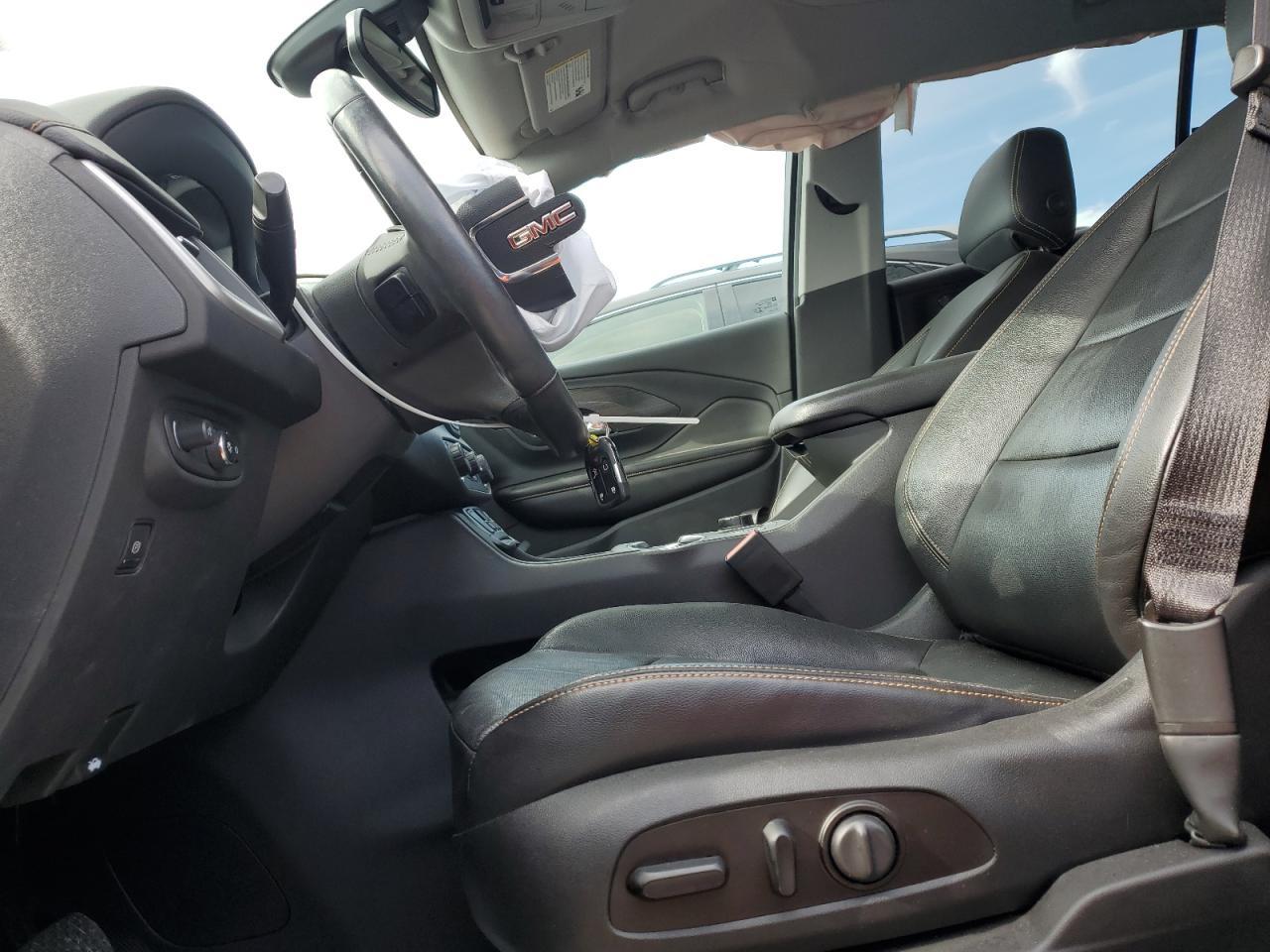 2021 GMC TERRAIN SL - Image 7