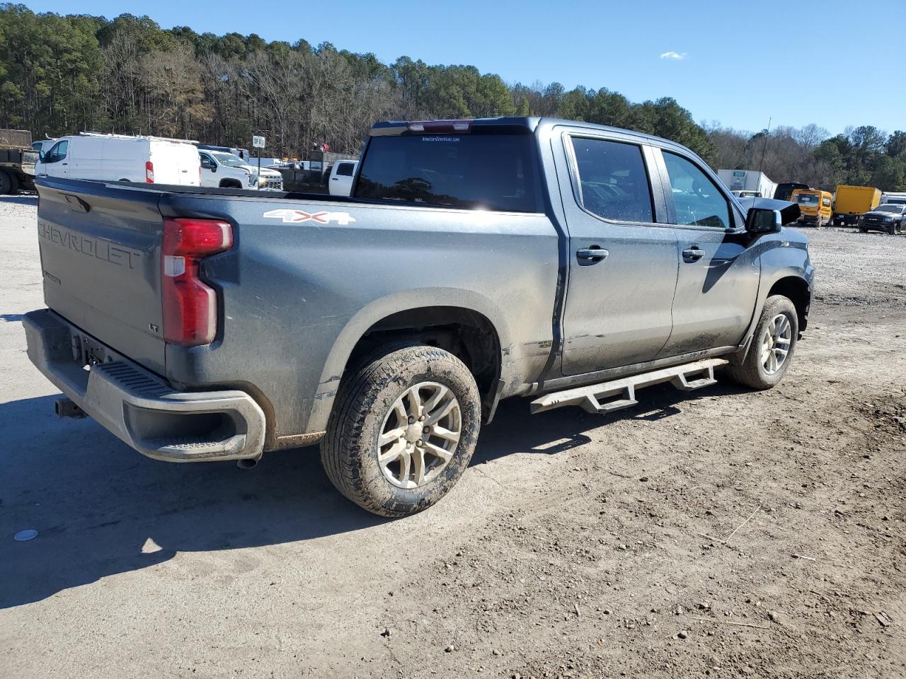 2021 CHEVROLET SILVERADO - Image 3