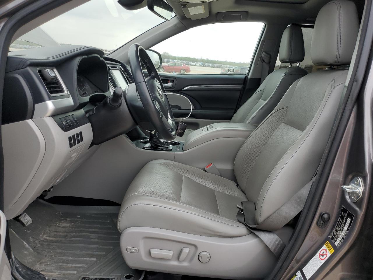 2018 TOYOTA HIGHLANDER - Image 7