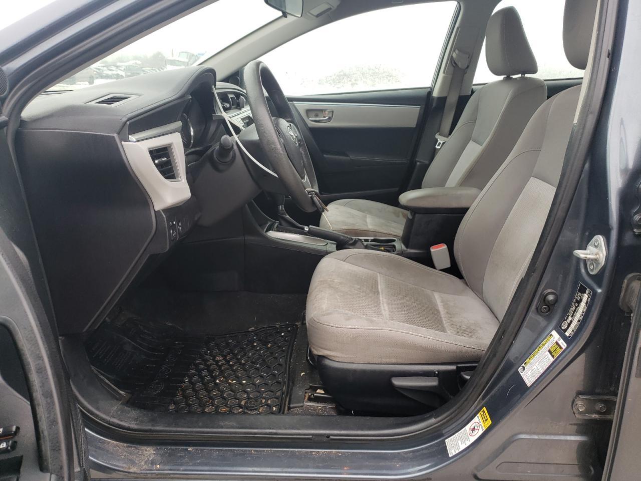 2015 TOYOTA COROLLA L - Фото 7