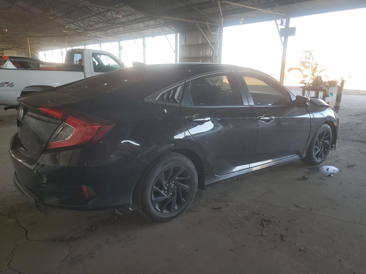 2018 HONDA CIVIC EX - Фото 3