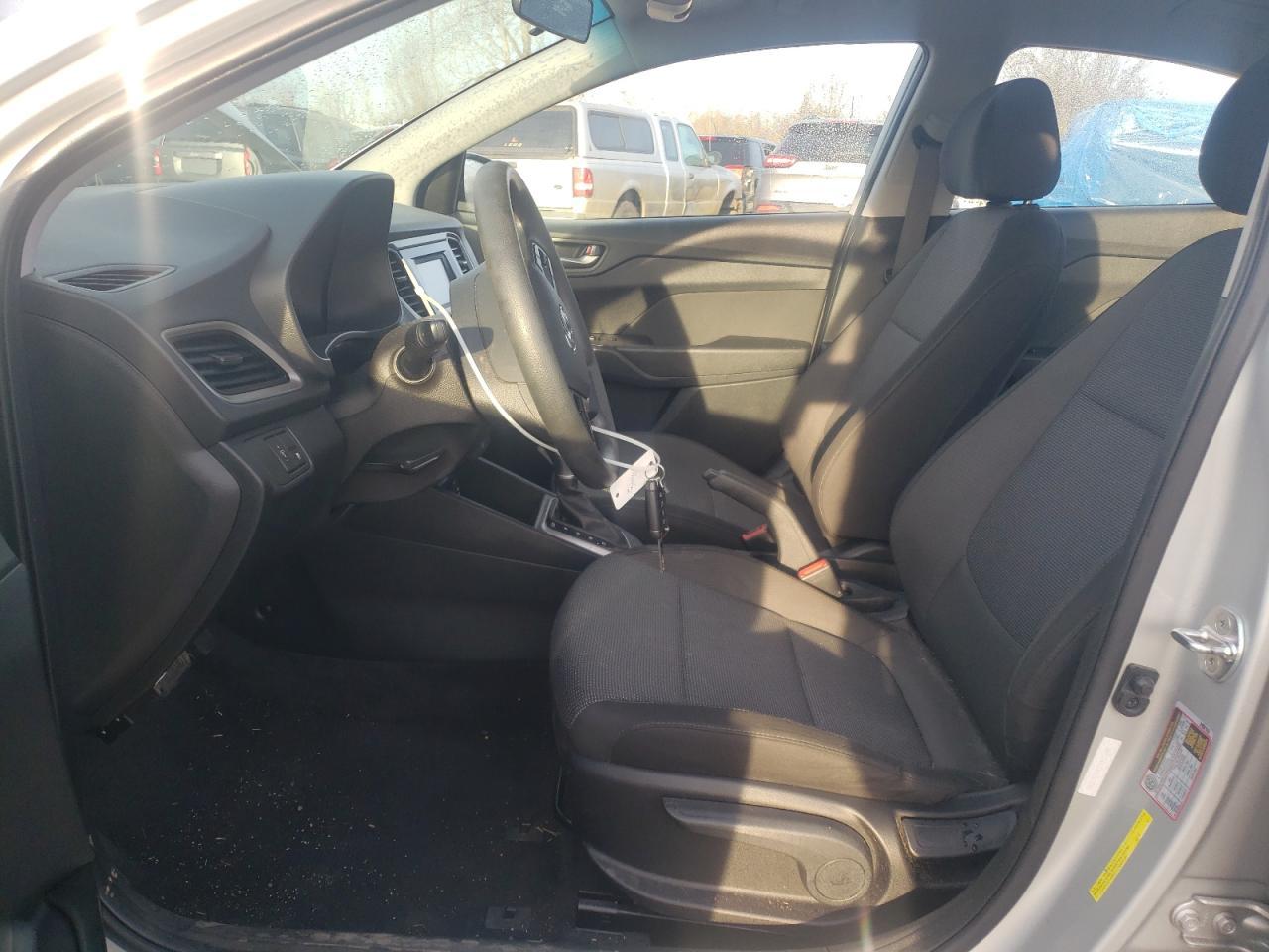 2019 HYUNDAI ACCENT SE - Image 7