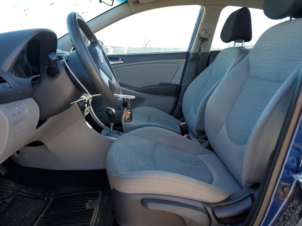 2016 HYUNDAI ACCENT SE - Фото 7