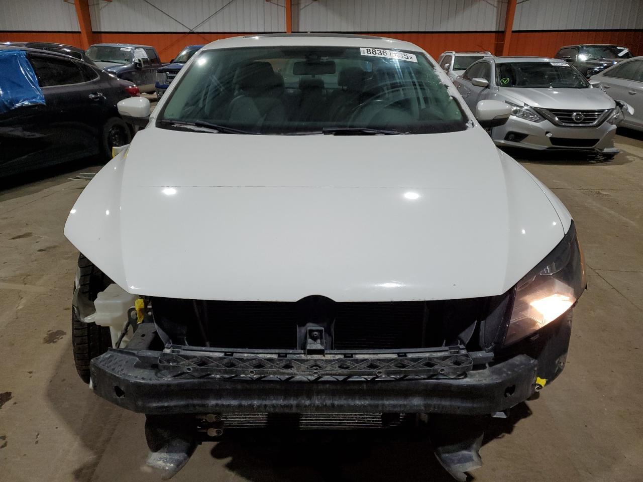 2015 VOLKSWAGEN PASSAT SE - Фото 5