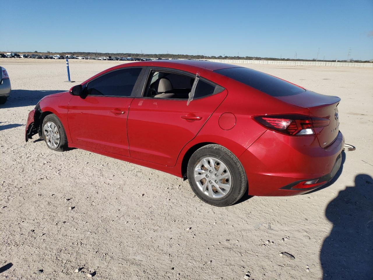 2019 HYUNDAI ELANTRA SE - Image 2