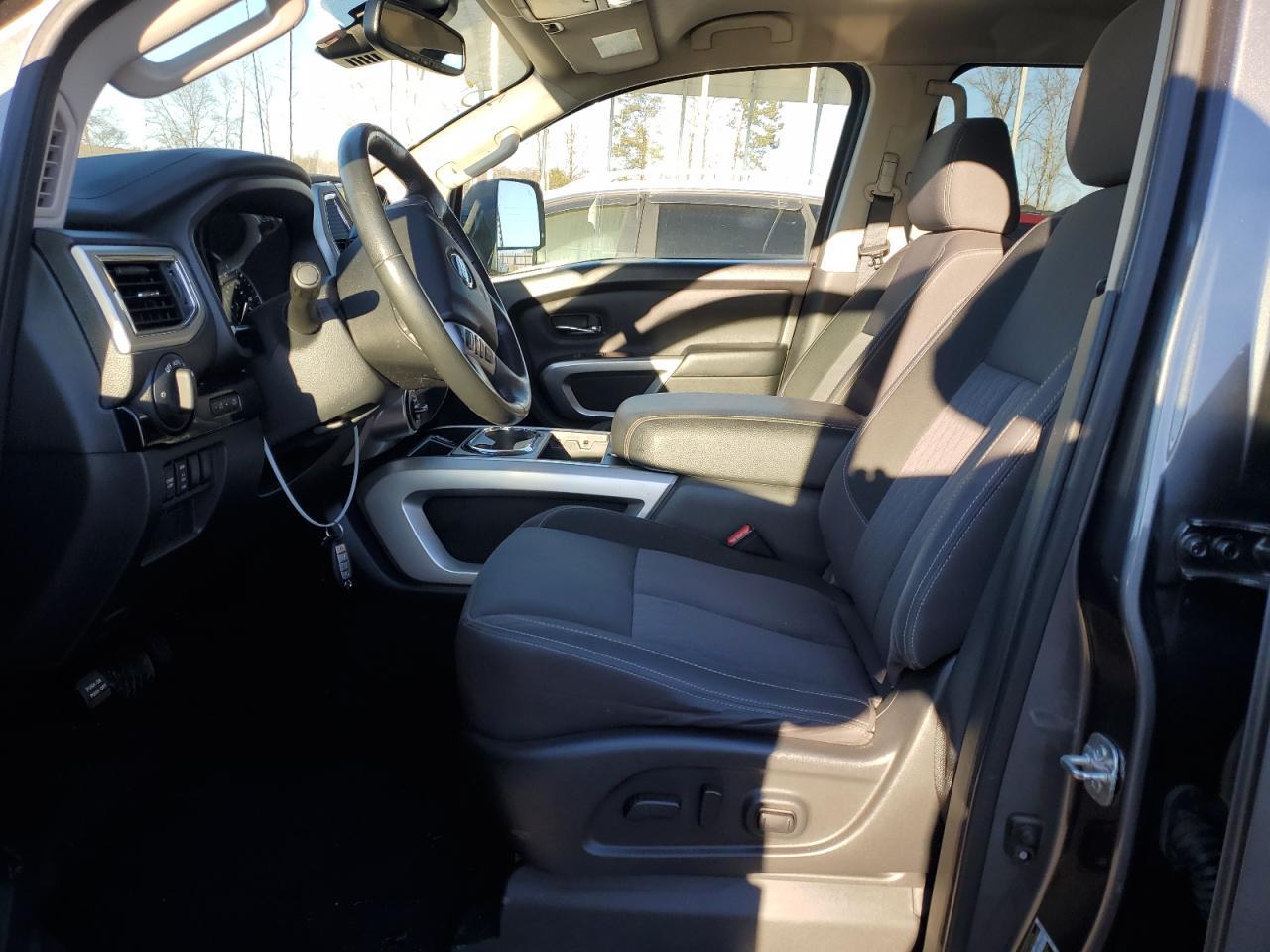 2021 NISSAN TITAN SV - Image 7