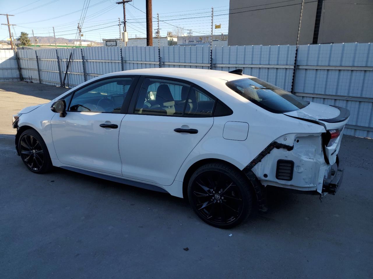2022 TOYOTA COROLLA SE - Фото 2