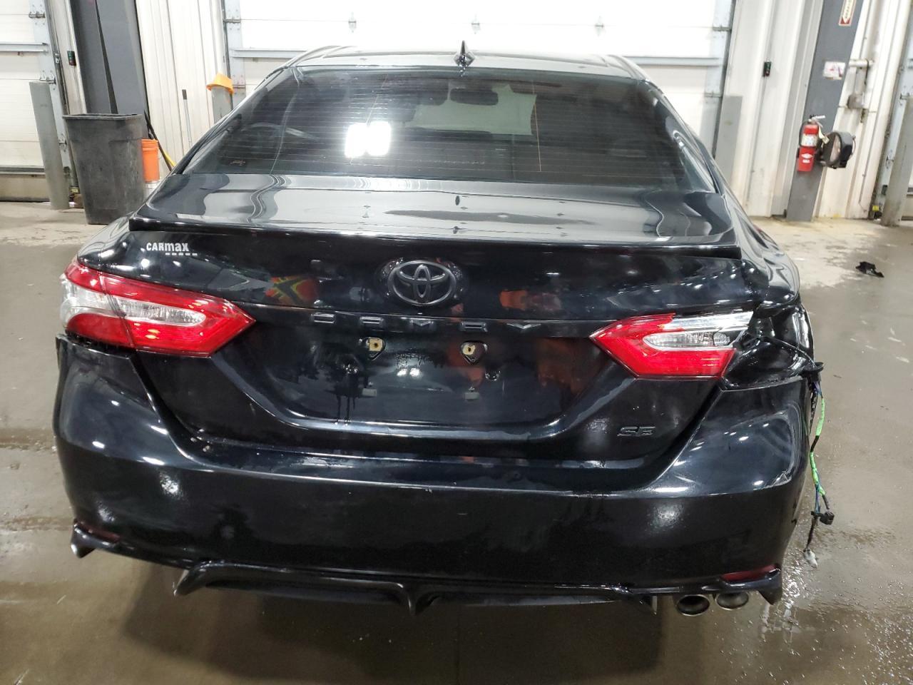 2019 TOYOTA CAMRY L - Фото 6