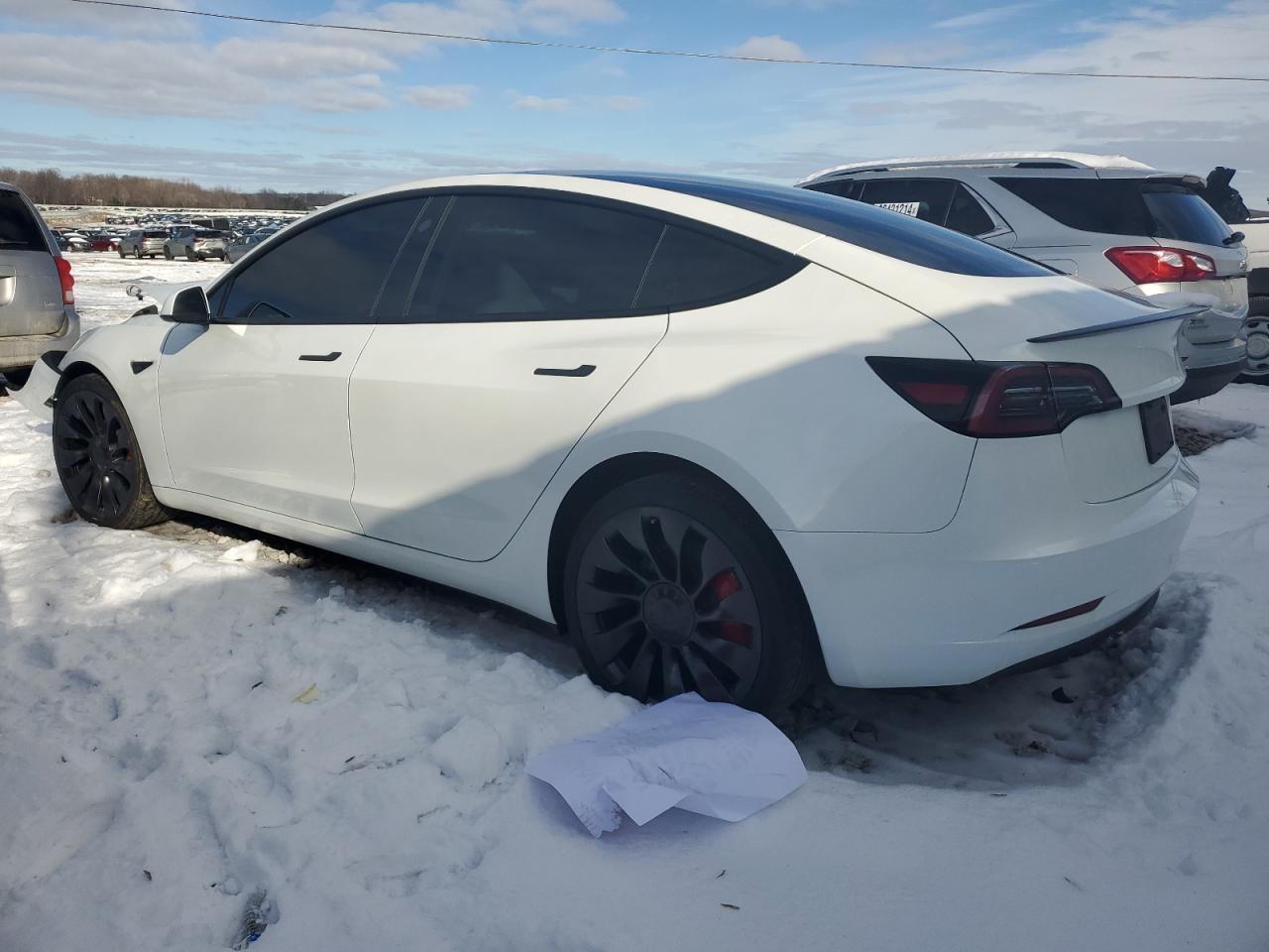 2023 TESLA MODEL 3 - Фото 2