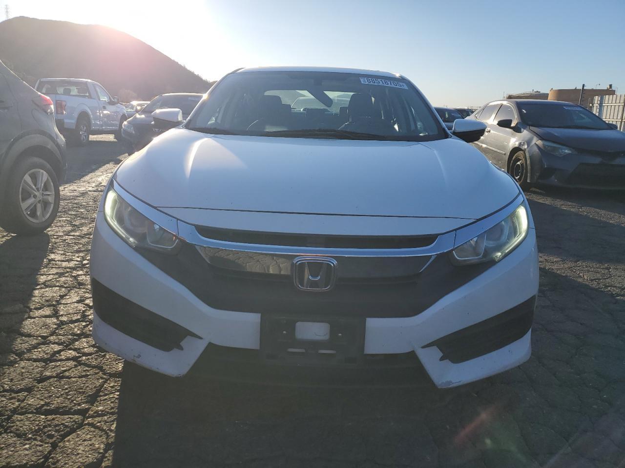 2018 HONDA CIVIC EX - Фото 5