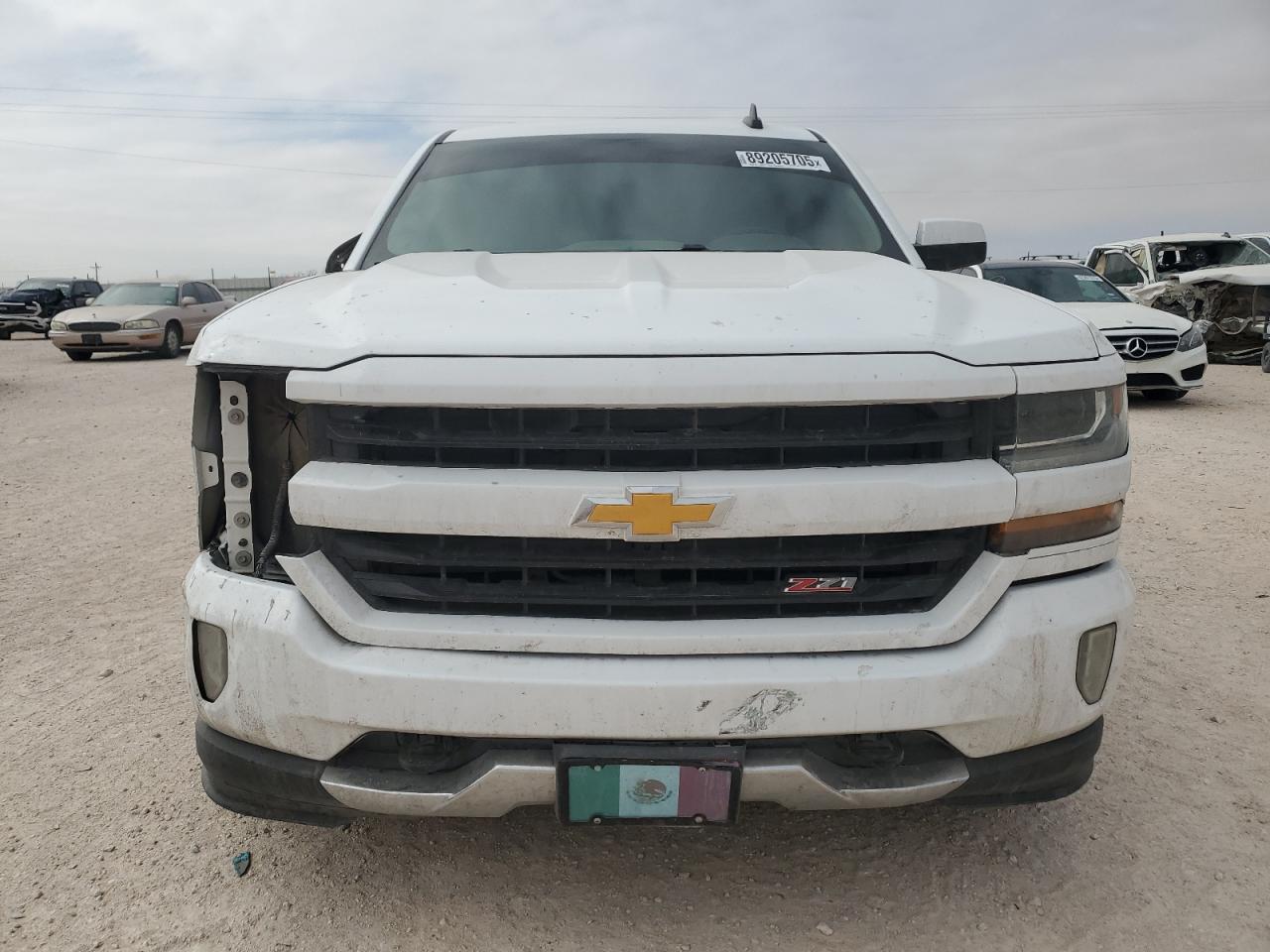 2017 CHEVROLET SILVERADO - Фото 5