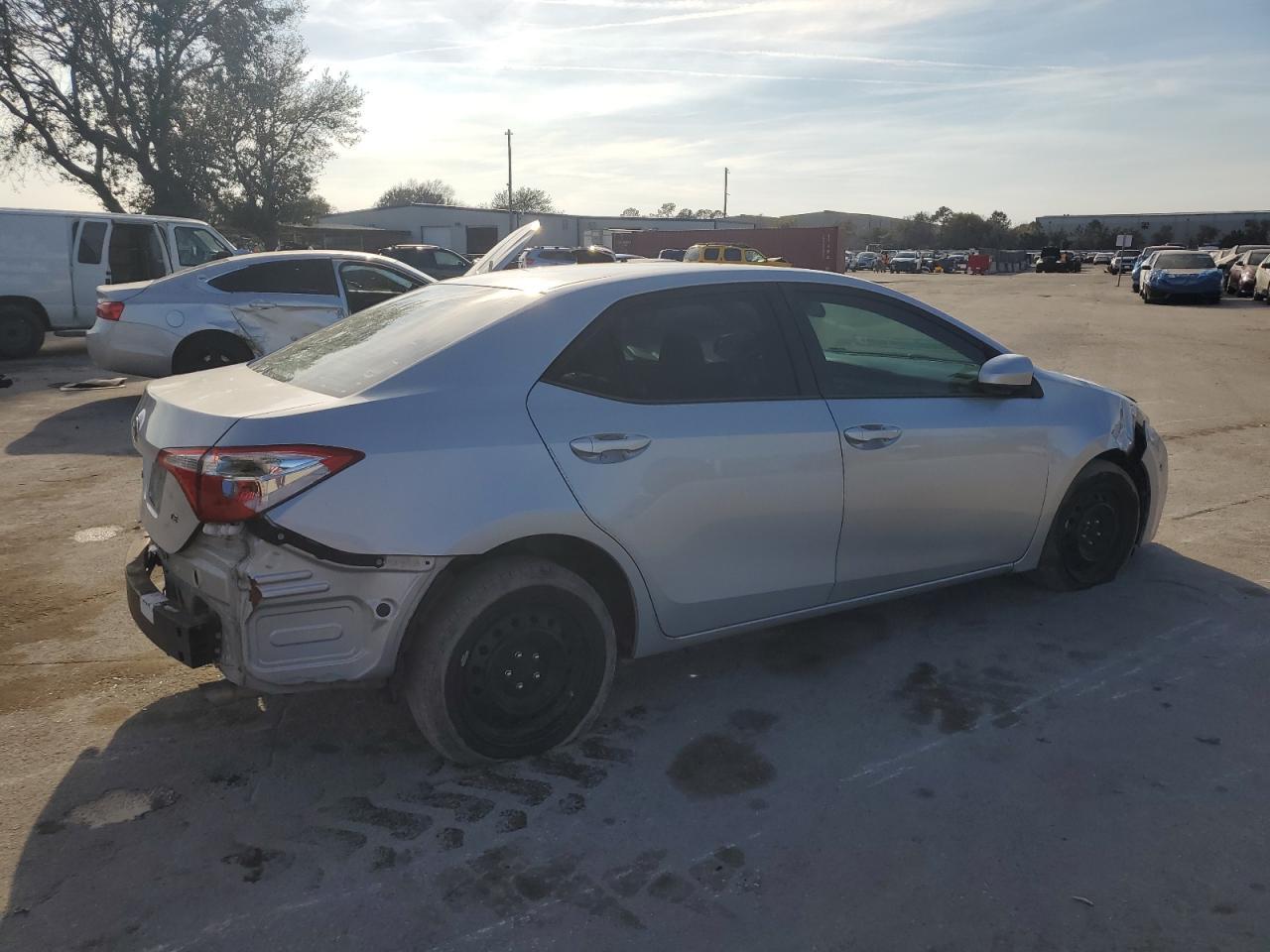 2014 TOYOTA COROLLA L - Image 3