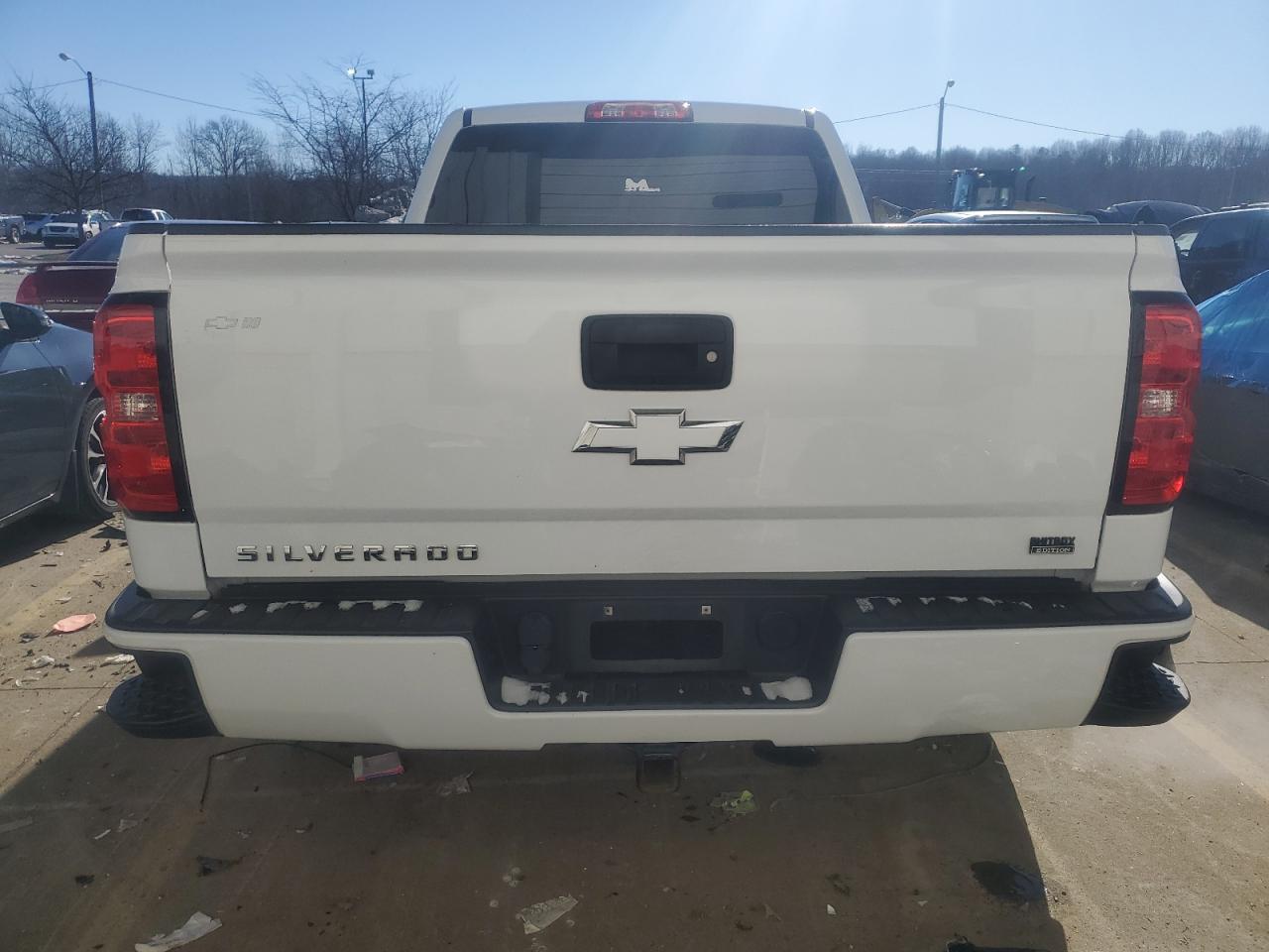 2018 CHEVROLET SILVERADO - Фото 6