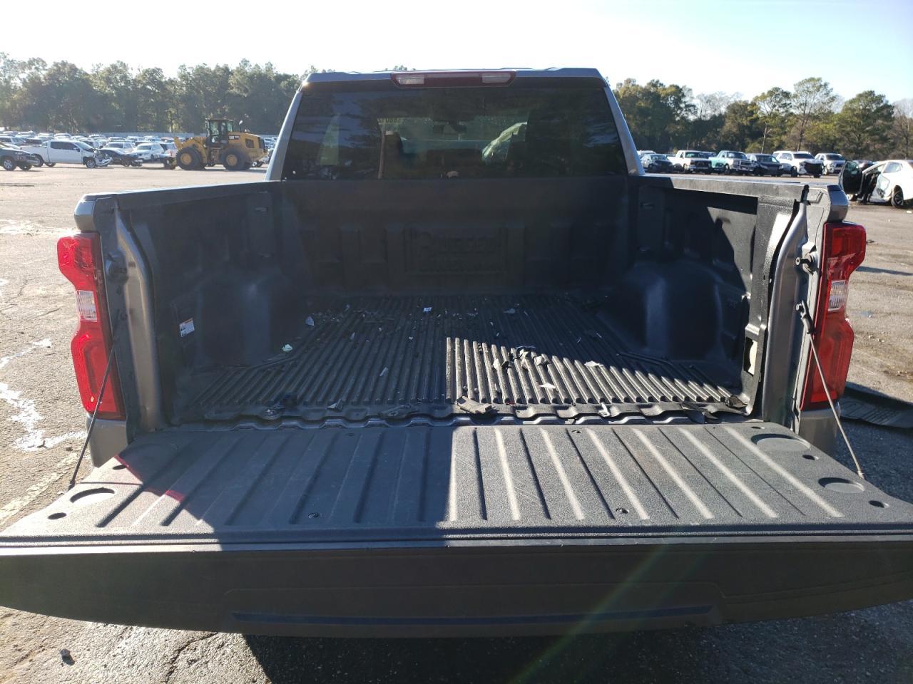 2021 CHEVROLET SILVERADO - Фото 6