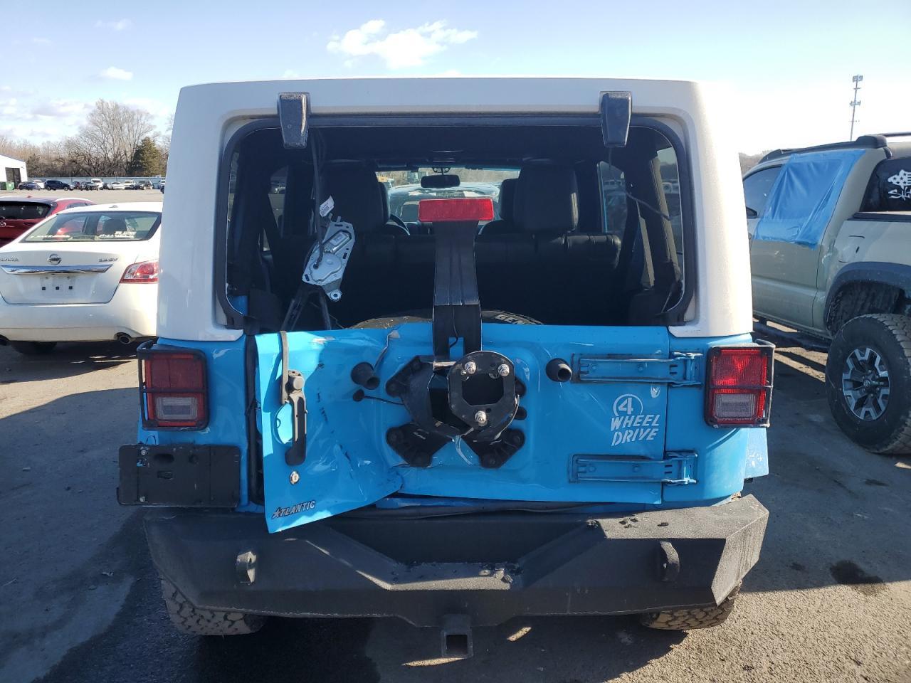 2017 JEEP WRANGLER U - Фото 6