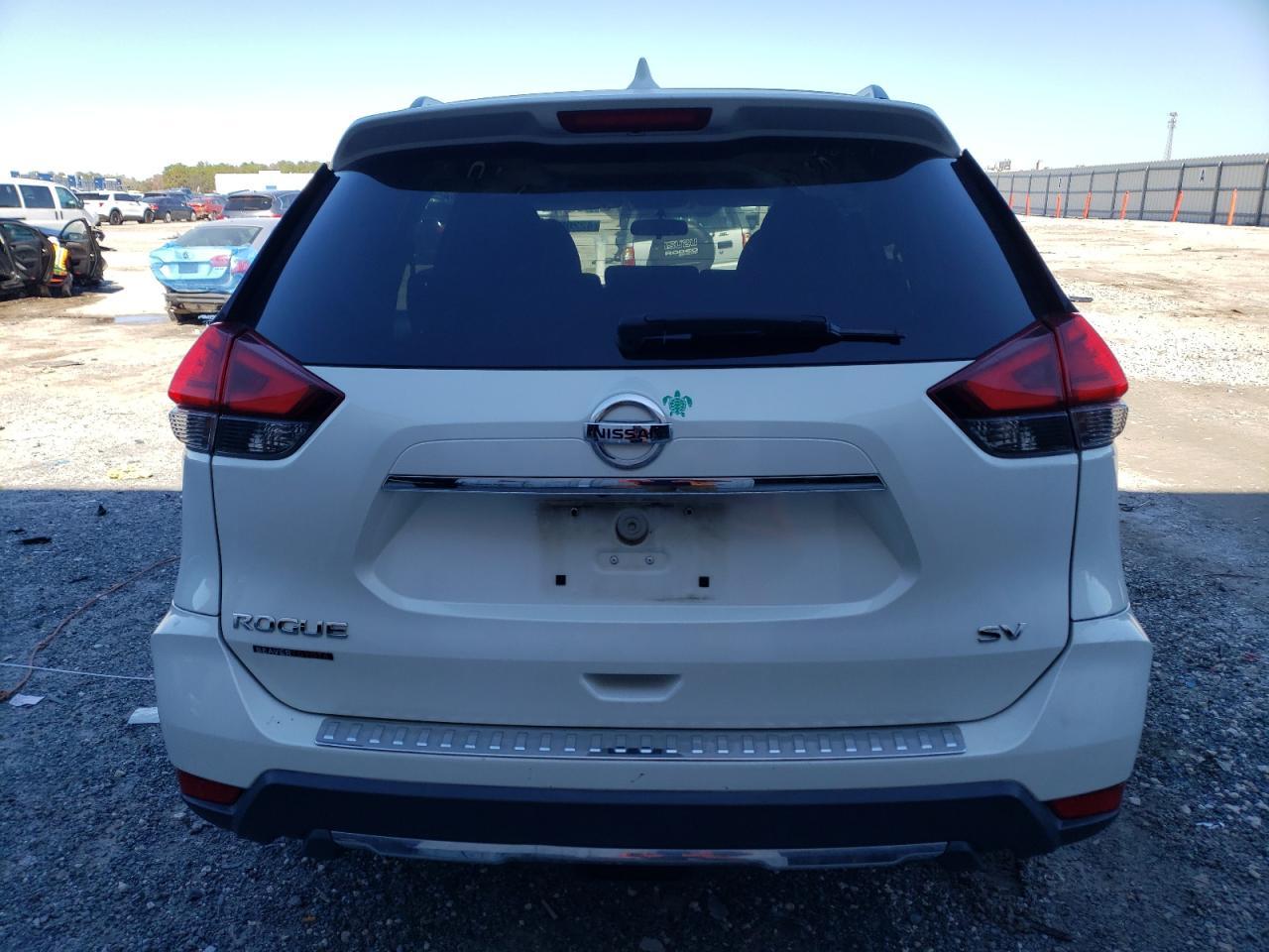 2017 NISSAN ROGUE S - Image 6