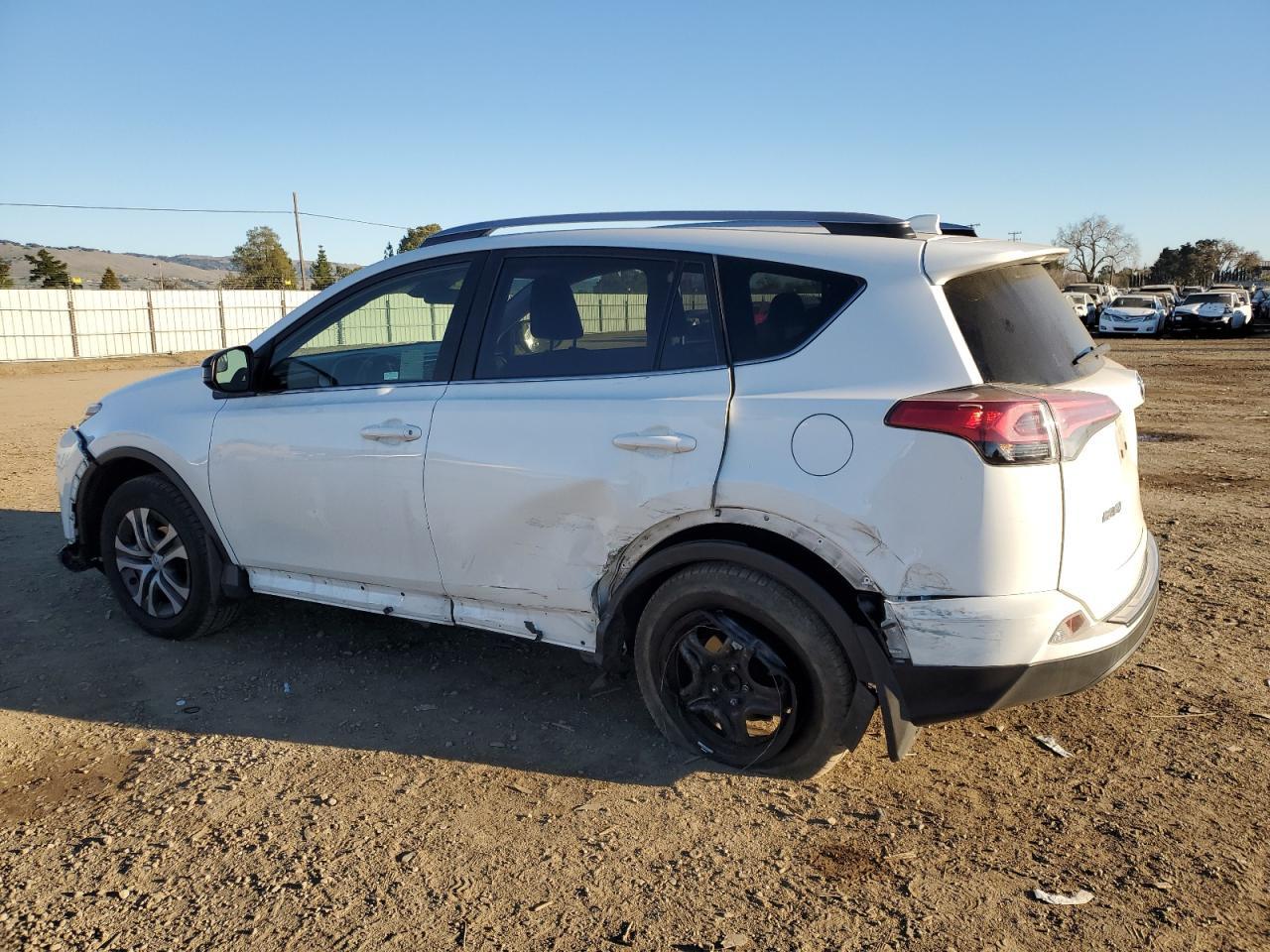 2018 TOYOTA RAV4 LE - Image 2