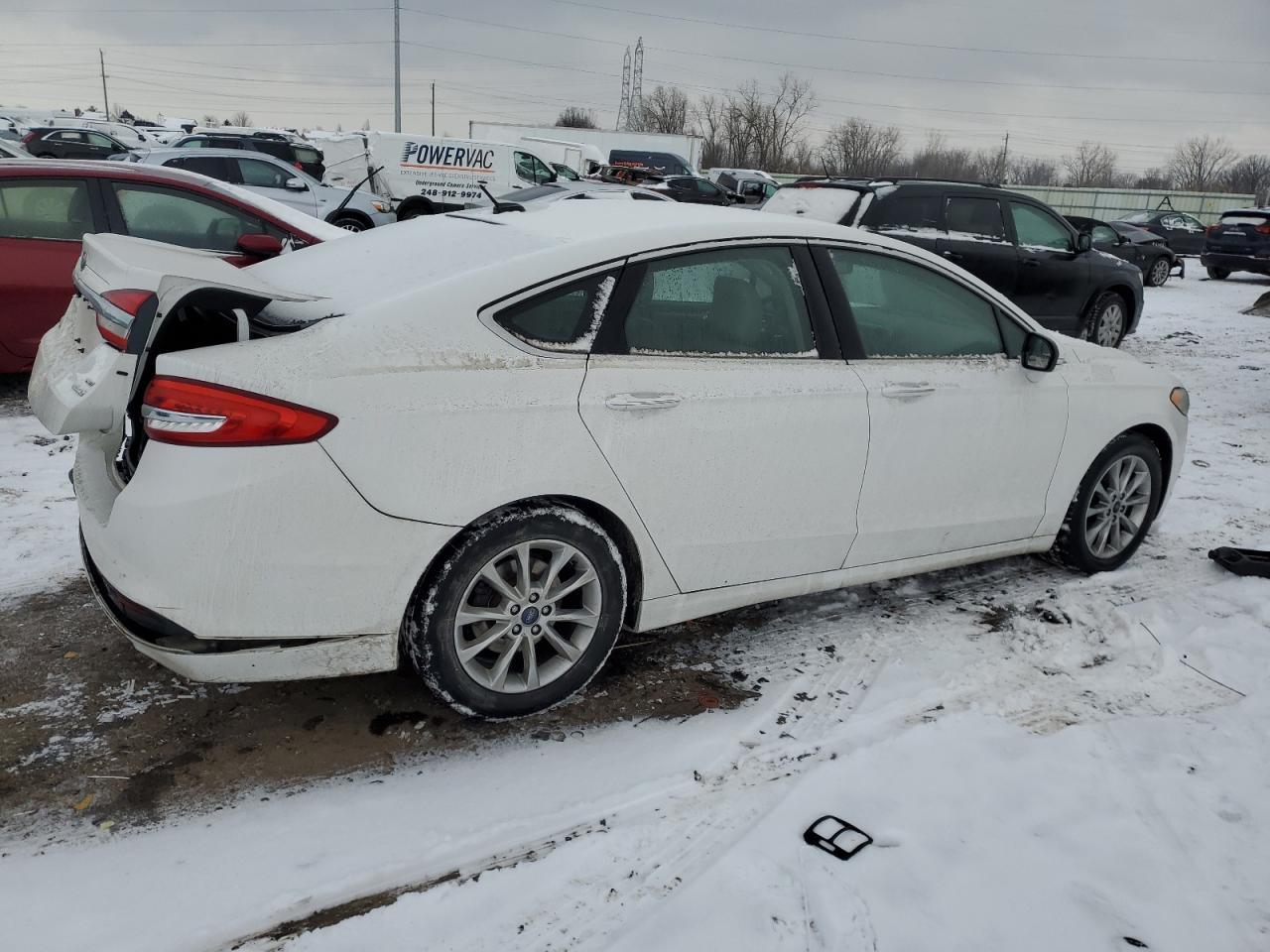 2017 FORD FUSION SE - Фото 3