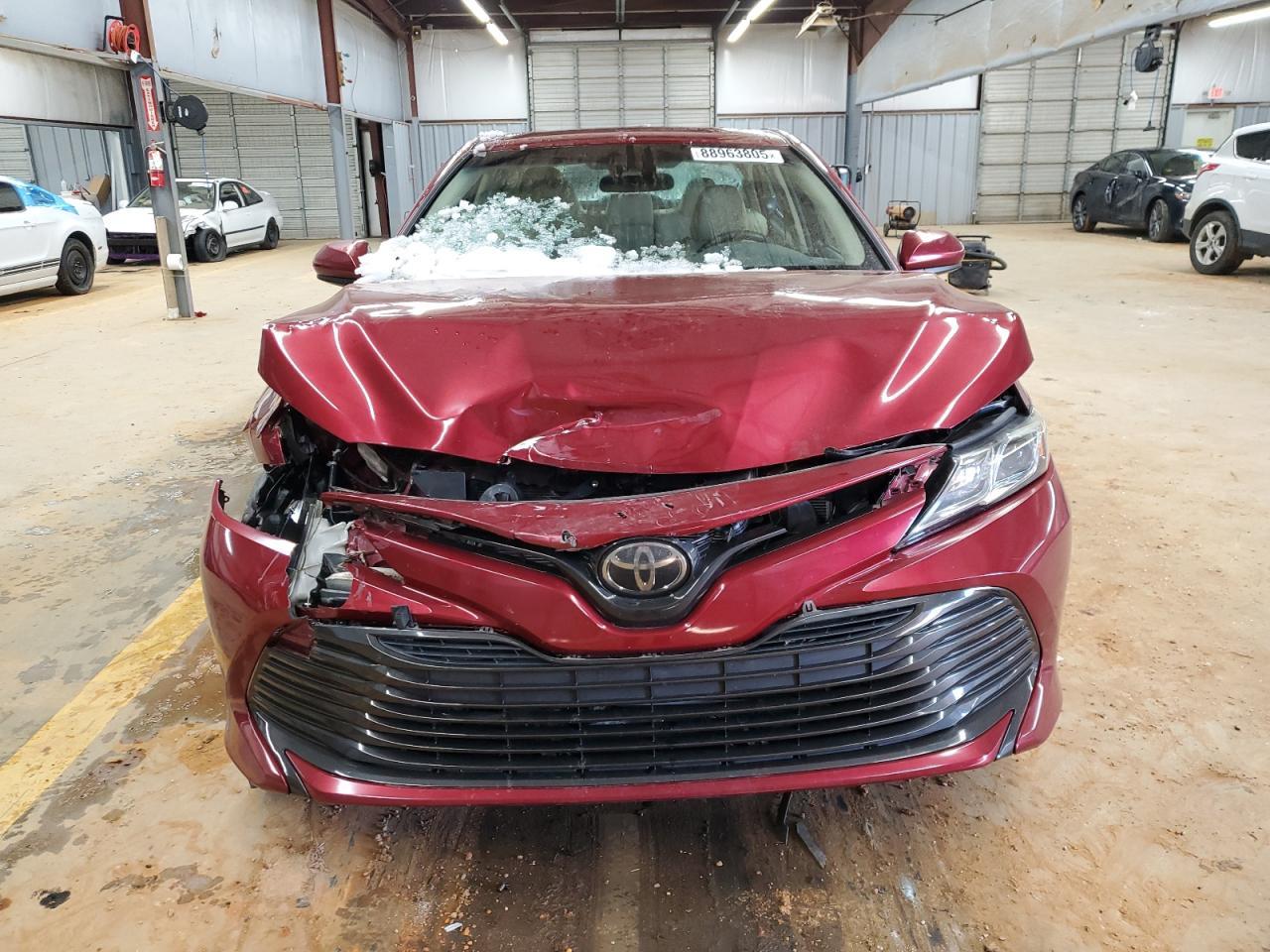 2018 TOYOTA CAMRY L - Фото 5